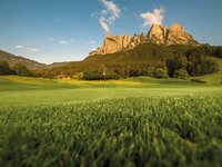 Your sunny golf hotel in South Tyrol Your sunny golf hotel in South Tyrol