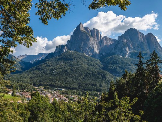 Escursioni a Siusi allo Sciliar e tanto altro Escursioni a Siusi allo Sciliar e tanto altro