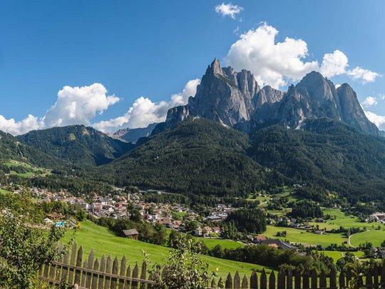 Escursioni a Siusi allo Sciliar e tanto altro Escursioni a Siusi allo Sciliar e tanto altro
